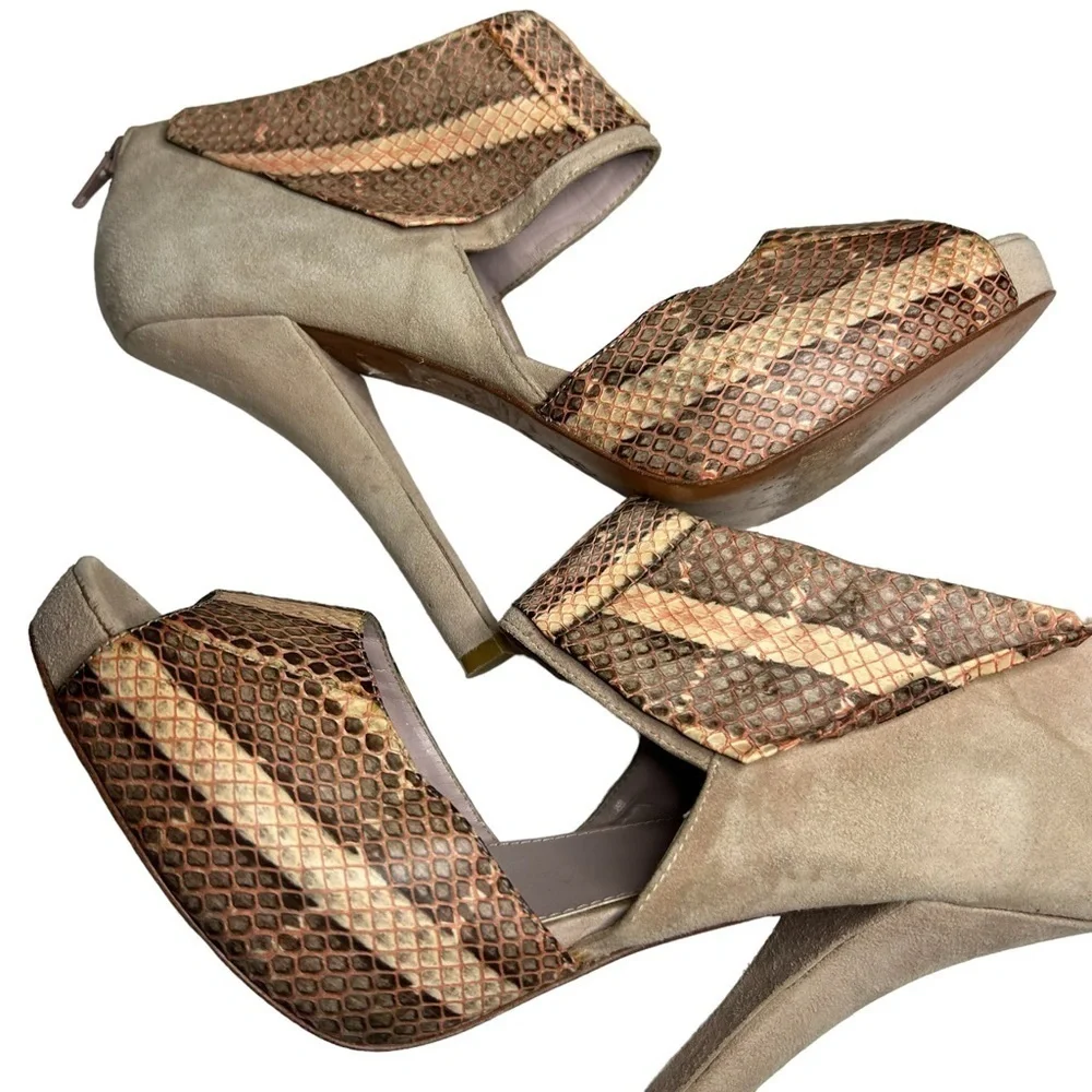 Kelsey Dagger Suede Heels Sz 9.5